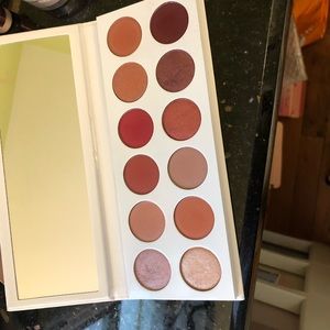 Kylie Burgundy Extended Palette for trade!